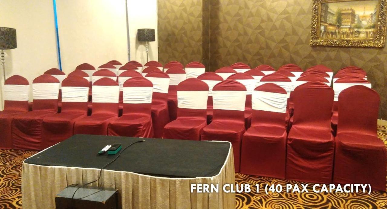 The Fern Residency Rajkot Otel Dış mekan fotoğraf